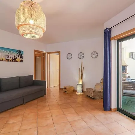 Olival Apartman *