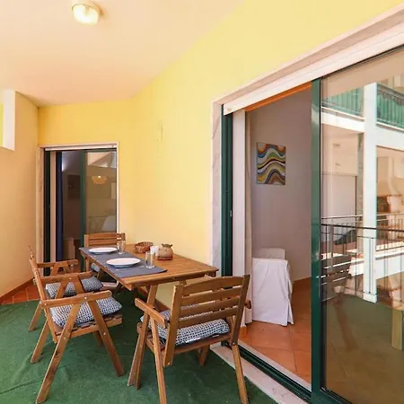 Apartment Olival *